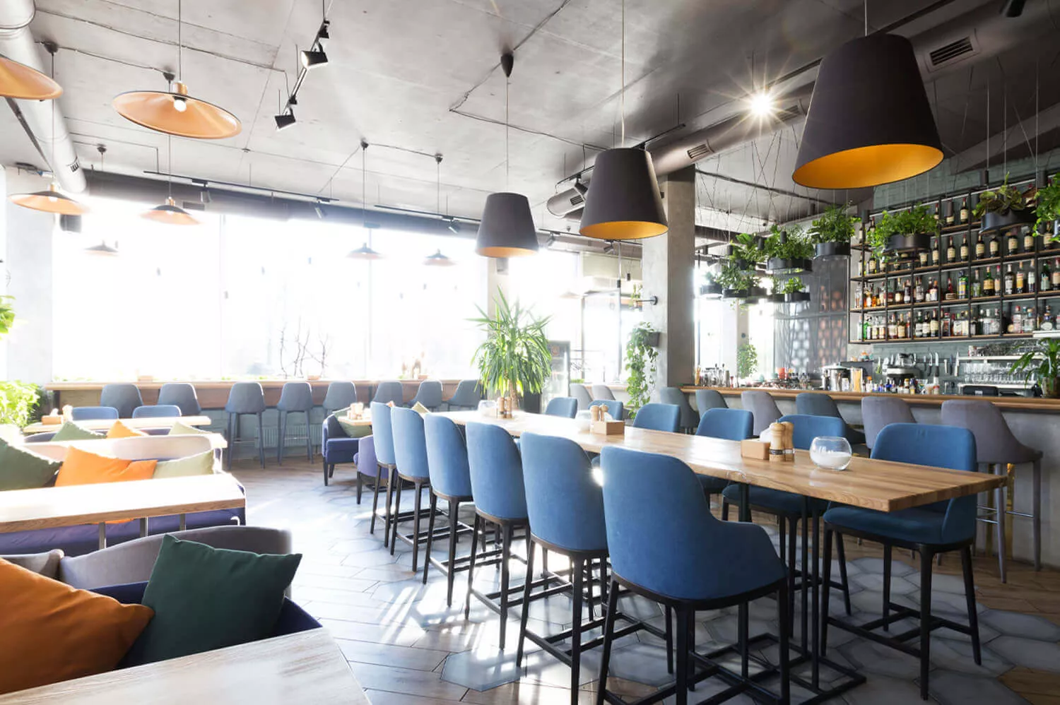 Best Table and Chair Options for Cafes and Restaurants